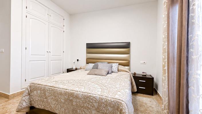 Image No.4-2 Bed Apartment for sale