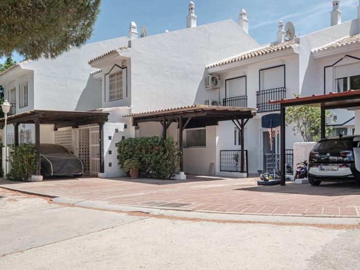 Image No.5-4 Bed Townhouse for sale
