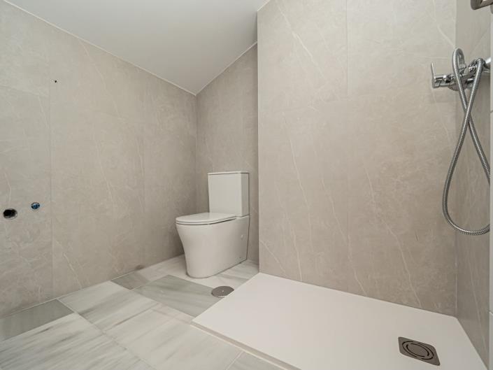 Image No.51-4 Bed Townhouse for sale