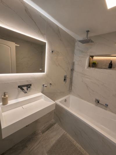 Image No.11-3 Bed Apartment for sale