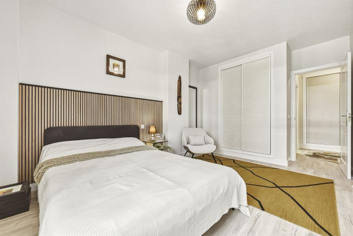 Image No.15-3 Bed Apartment for sale