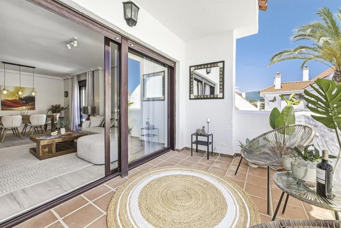 Image No.18-3 Bed Apartment for sale