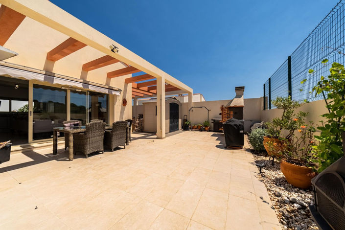 Image No.21-3 Bed Villa for sale
