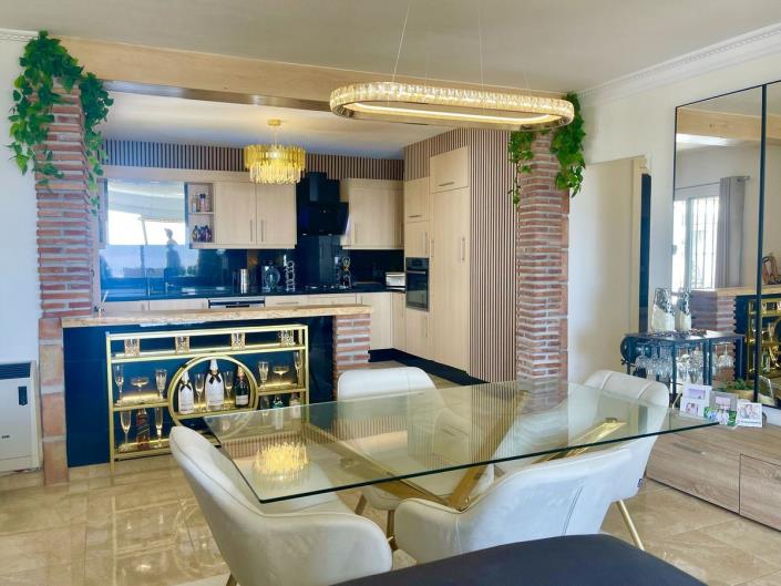 Image No.22-2 Bed Apartment for sale