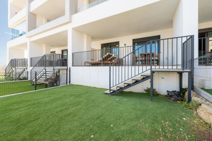 Image No.23-2 Bed Apartment for sale