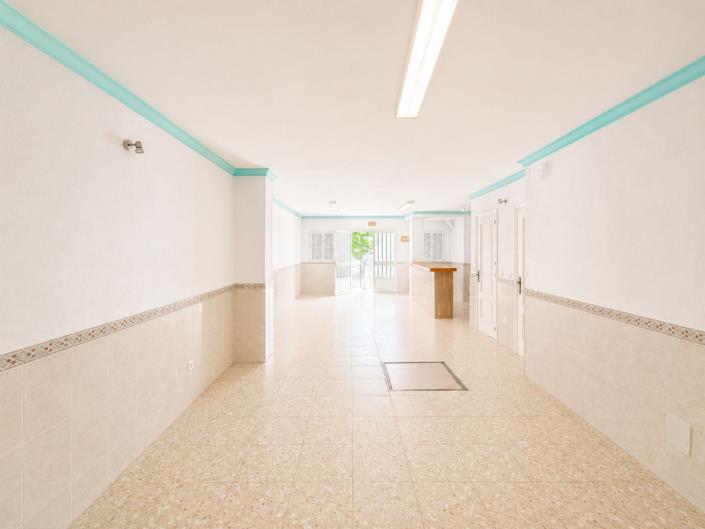 Image No.29-3 Bed Villa / Detached for sale