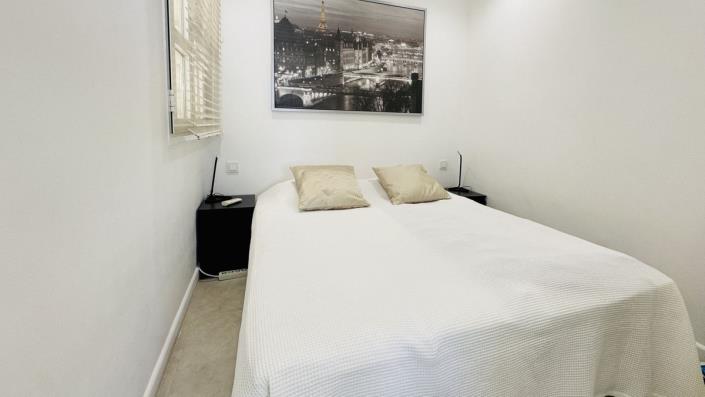 Image No.23-2 Bed Apartment for sale
