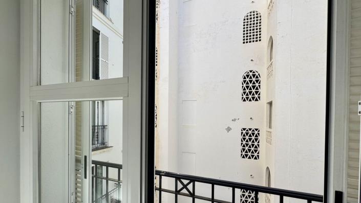 Image No.28-2 Bed Apartment for sale