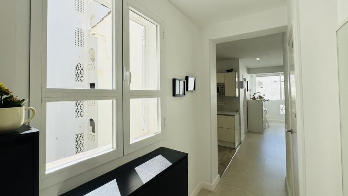 Image No.31-2 Bed Apartment for sale