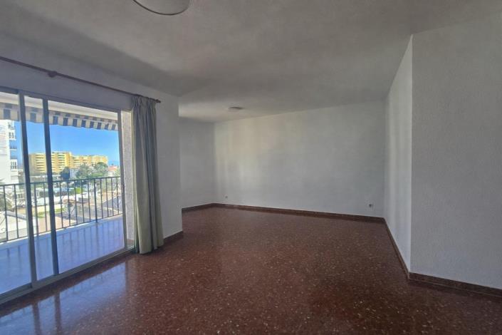 Image No.24-2 Bed Apartment for sale