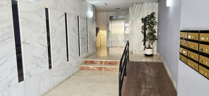 Image No.23-4 Bed Apartment for sale
