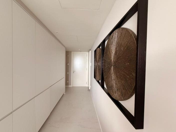 Image No.21-2 Bed Apartment for sale