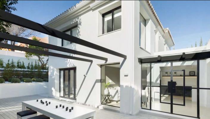 Image No.11-Villa de 5 chambres à vendre à Nueva Andalucia