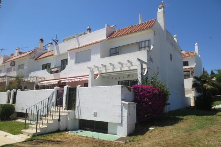 Image No.2-3 Bed Townhouse for sale