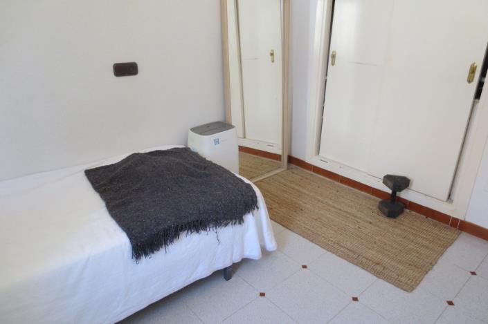 Image No.17-3 Bed Townhouse for sale