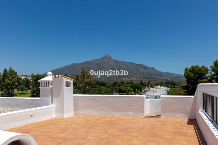 Image No.10-Maison de ville de 3 chambres à vendre à Nueva Andalucia
