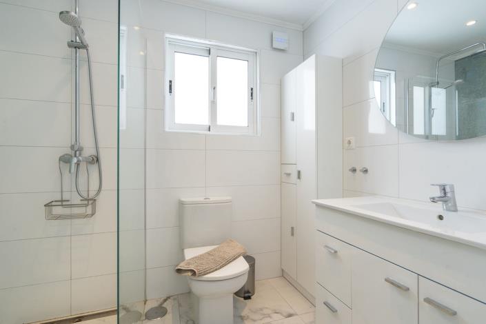 Image No.20-5 Bed Villa / Detached for sale