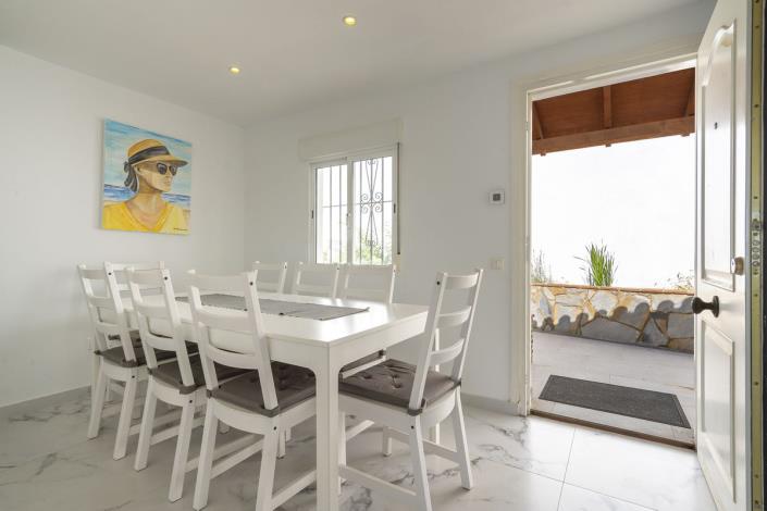 Image No.22-5 Bed Villa / Detached for sale