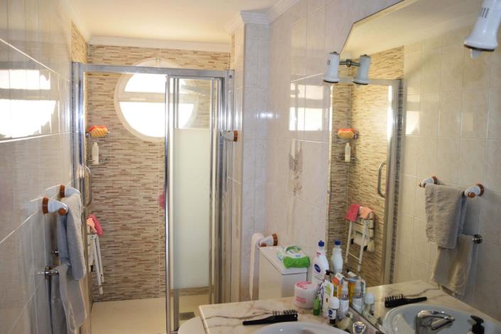 Image No.15-Appartement de 4 chambres à vendre à Fuengirola