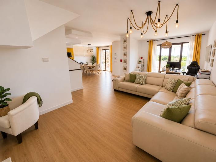 Image No.28-3 Bed House for sale
