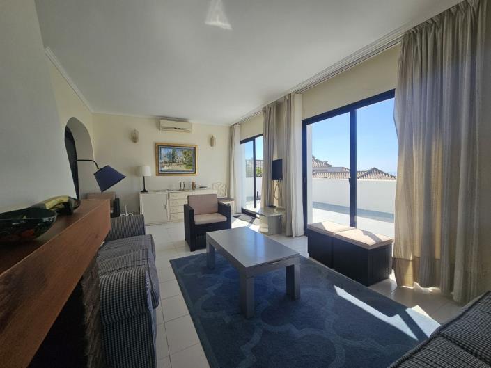 Image No.10-3 Bed Penthouse for sale