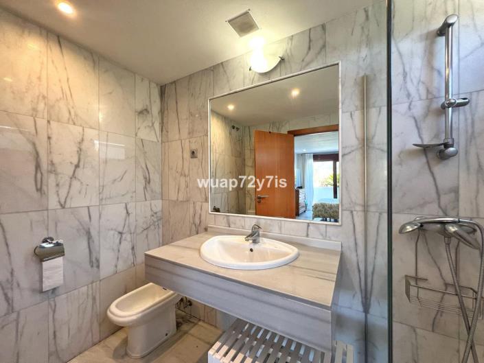 Image No.16-2 Bed Apartment for sale