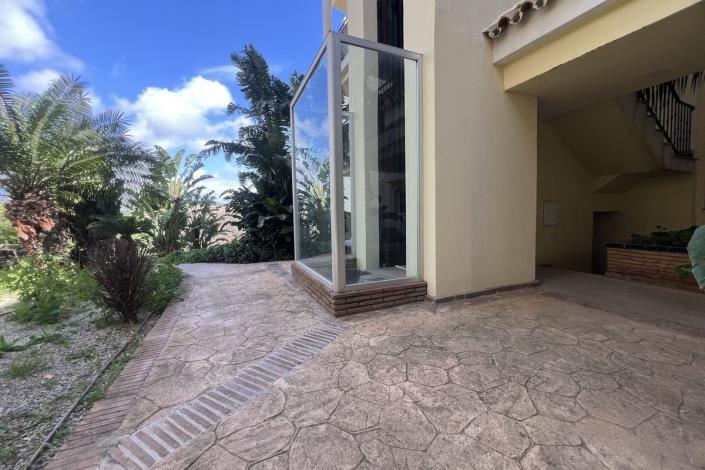 Image No.11-2 Bed Apartment for sale