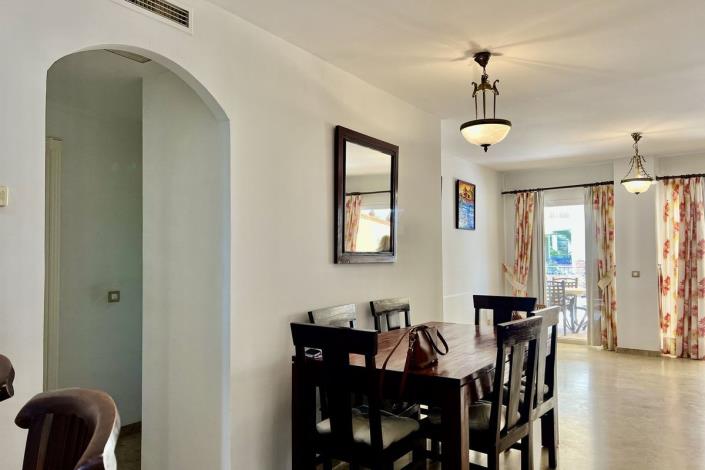 Image No.17-2 Bed Apartment for sale