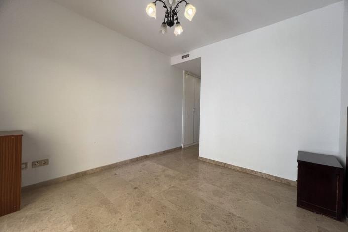 Image No.19-2 Bed Apartment for sale