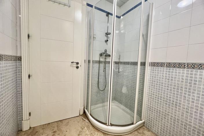 Image No.24-2 Bed Apartment for sale