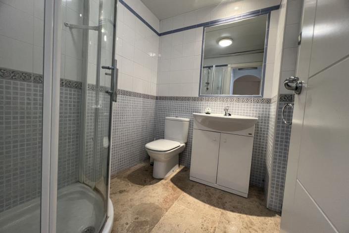 Image No.26-2 Bed Apartment for sale