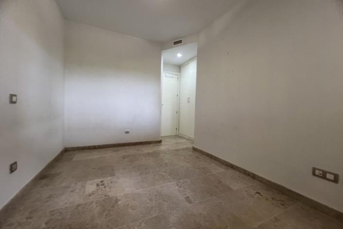Image No.29-2 Bed Apartment for sale