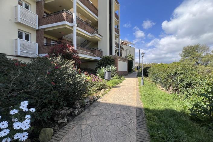 Image No.39-2 Bed Apartment for sale