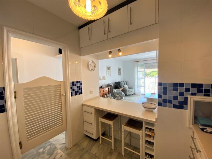 Image No.12-3 Bed Apartment for sale