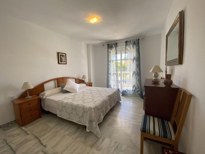 Image No.17-3 Bed Apartment for sale