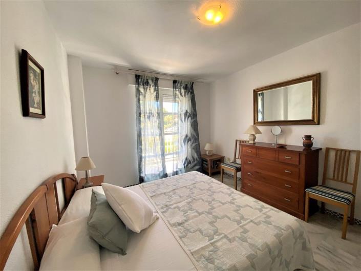 Image No.21-3 Bed Apartment for sale