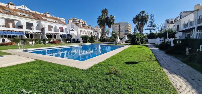Image No.39-3 Bed Apartment for sale