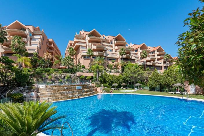 Image No.24-2 Bed Apartment for sale