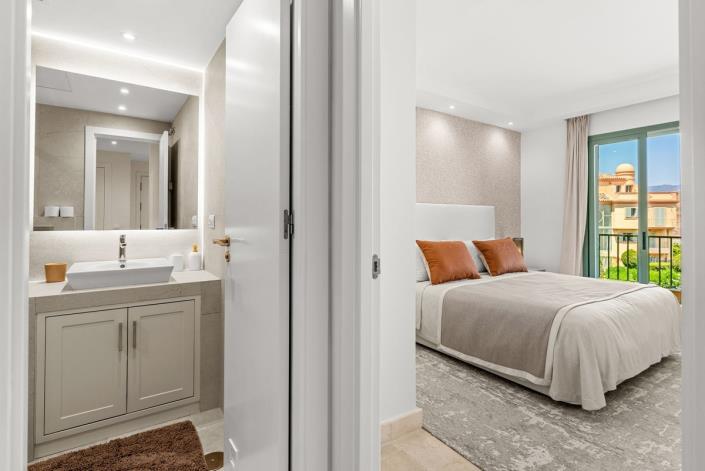 Image No.16-3 Bed Apartment for sale