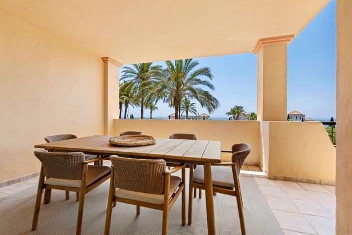 Image No.25-3 Bed Apartment for sale