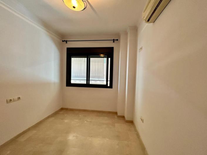 Image No.18-2 Bed Apartment for sale