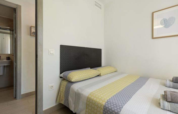 Image No.16-2 Bed Apartment for sale