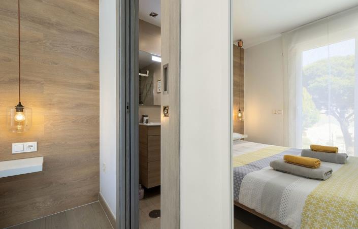 Image No.17-2 Bed Apartment for sale