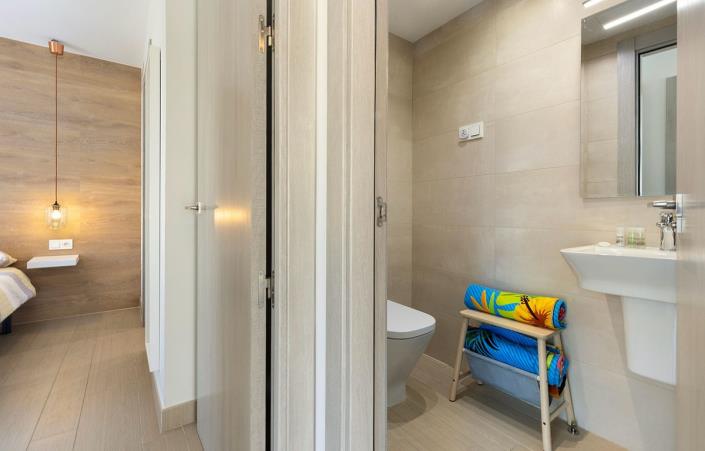 Image No.22-2 Bed Apartment for sale