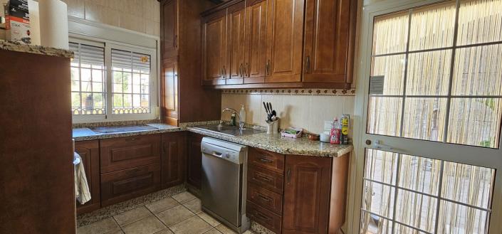 Image No.17-7 Bed Villa for sale