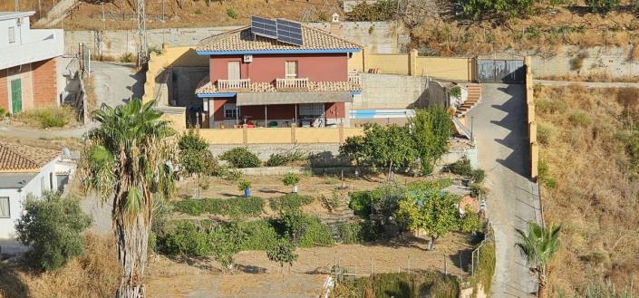 Image No.3-7 Bed Villa for sale