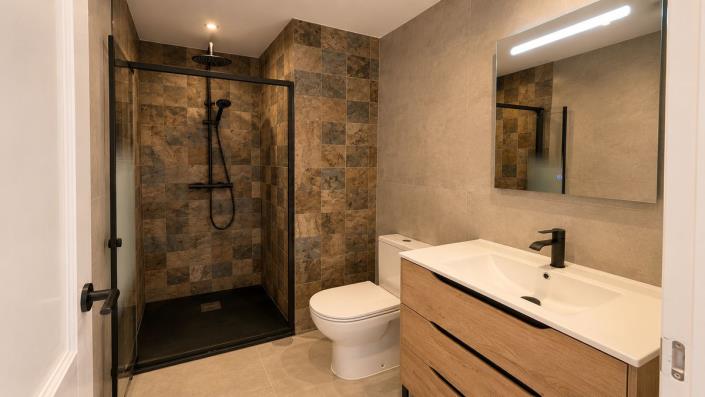 Image No.4-2 Bed Apartment for sale