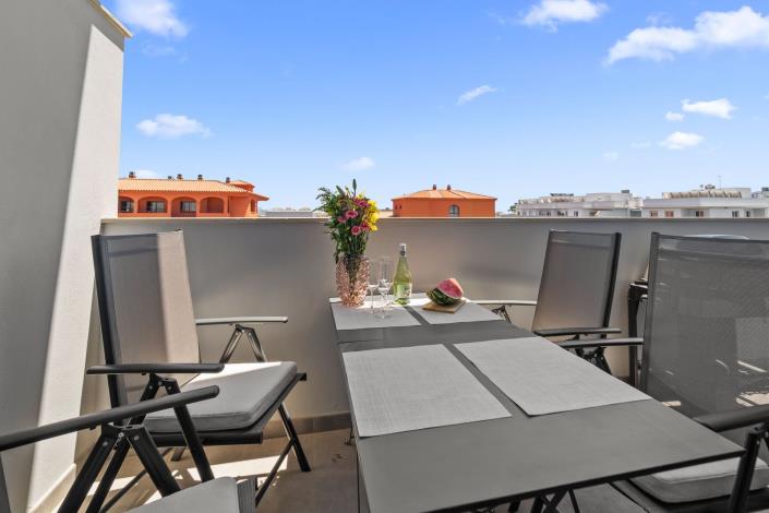 Image No.8-2 Bed Penthouse for sale