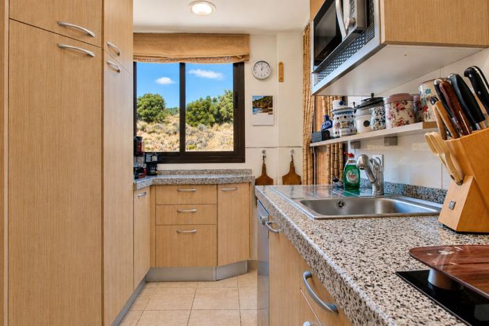 Image No.18-2 Bed Apartment for sale