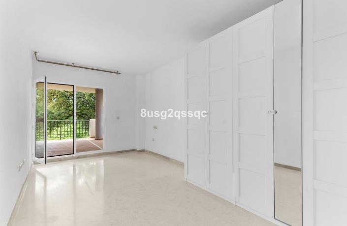 Image No.6-3 Bed Apartment for sale